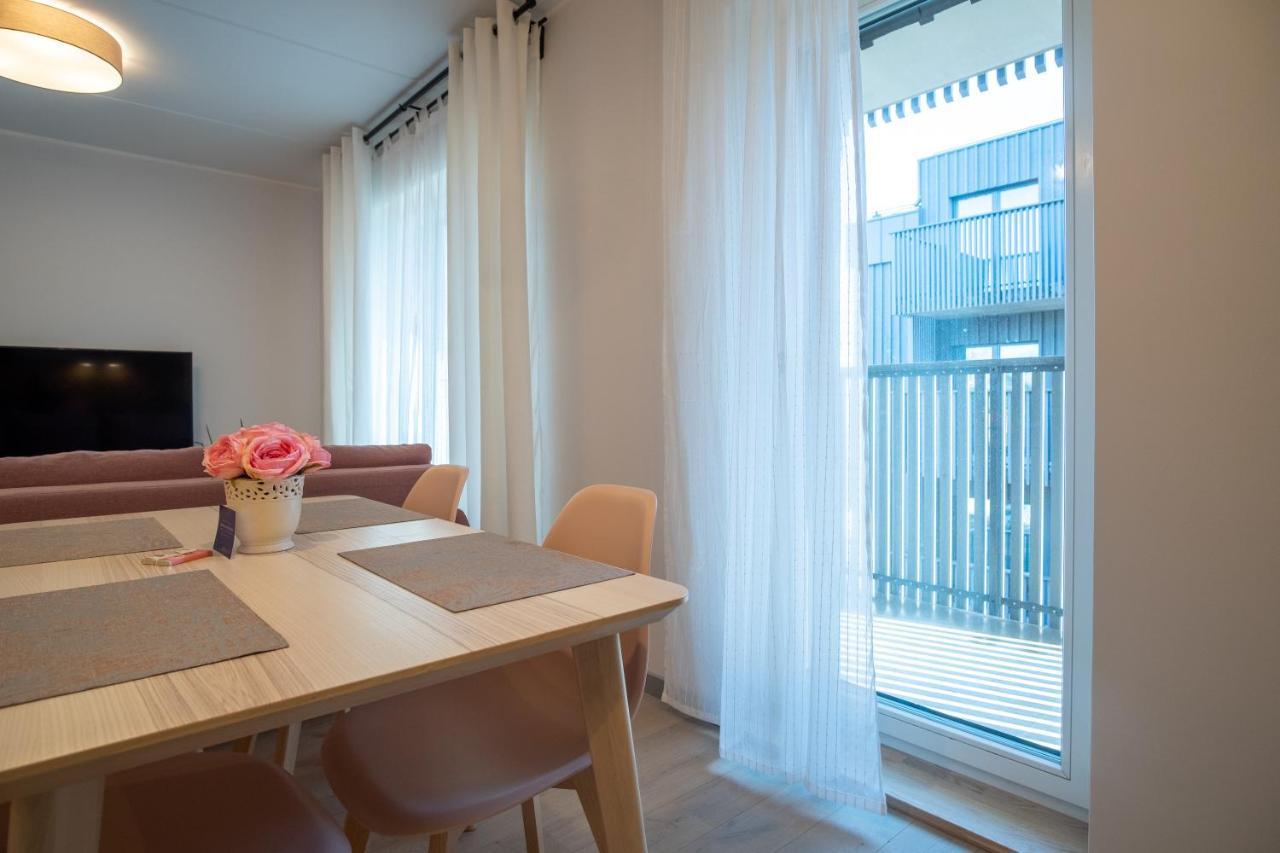 Dream Stay - Brand New Apartment With Balcony & Free Parking Talin Exterior foto