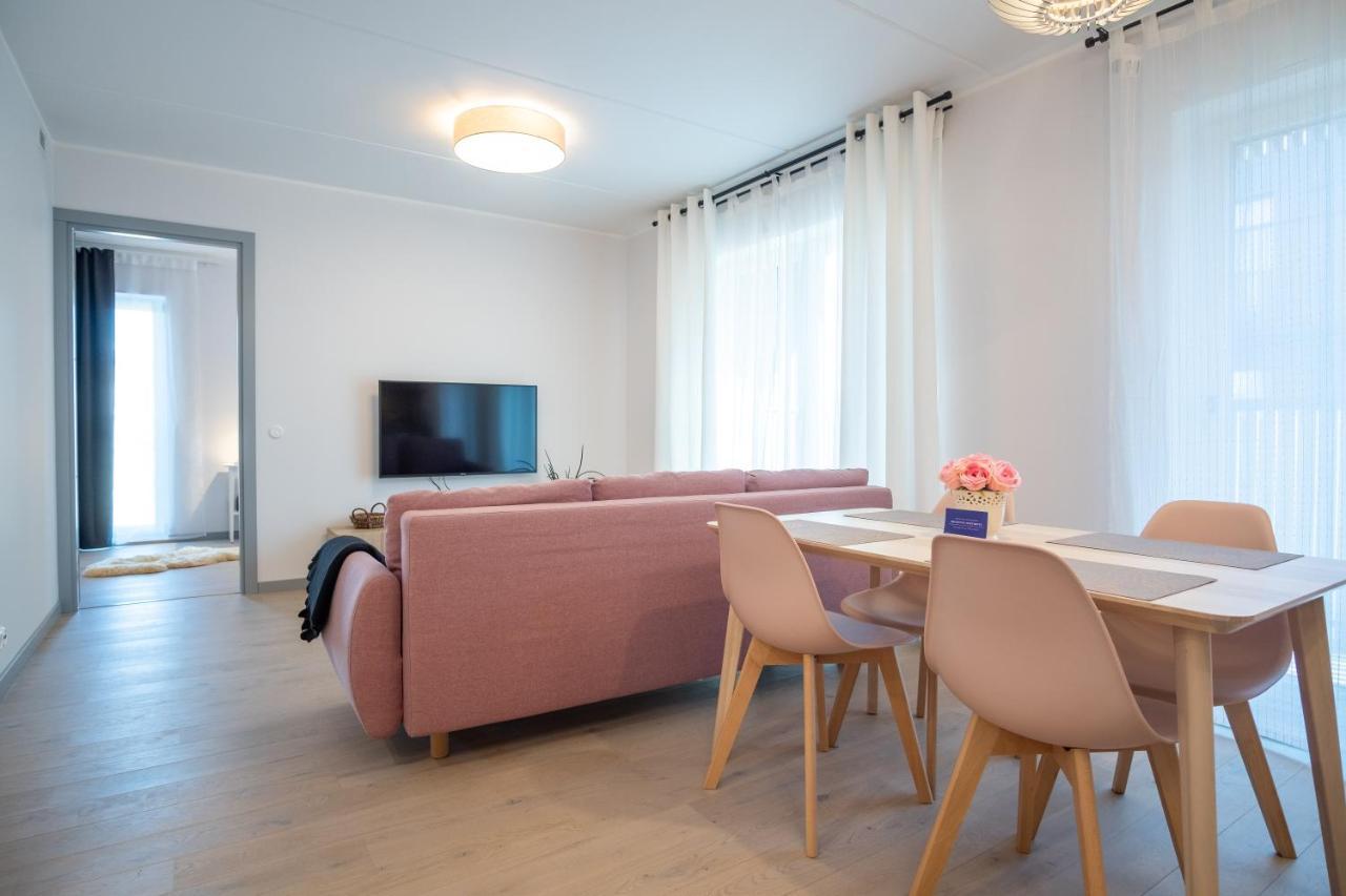 Dream Stay - Brand New Apartment With Balcony & Free Parking Talin Exterior foto